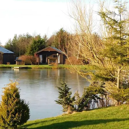 Harvest 15 - Yellowtop Country Park - Hot Tub - Yorkshire