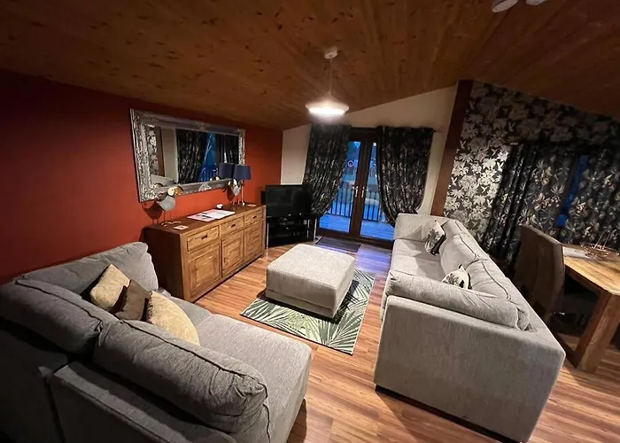 Harvest 15 - Yellowtop Country Park - Hot Tub - Yorkshire