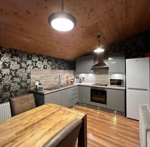 Harvest 15 - Yellowtop Country Park - Hot Tub - Yorkshire *