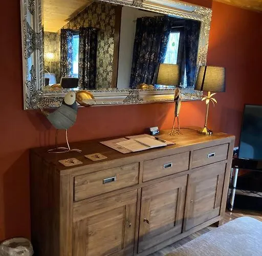 Harvest 15 - Yellowtop Country Park - Hot Tub - Yorkshire Selby