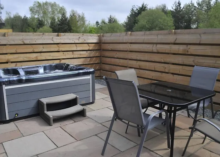 Harvest 15 - Yellowtop Country Park - Hot Tub - Yorkshire *